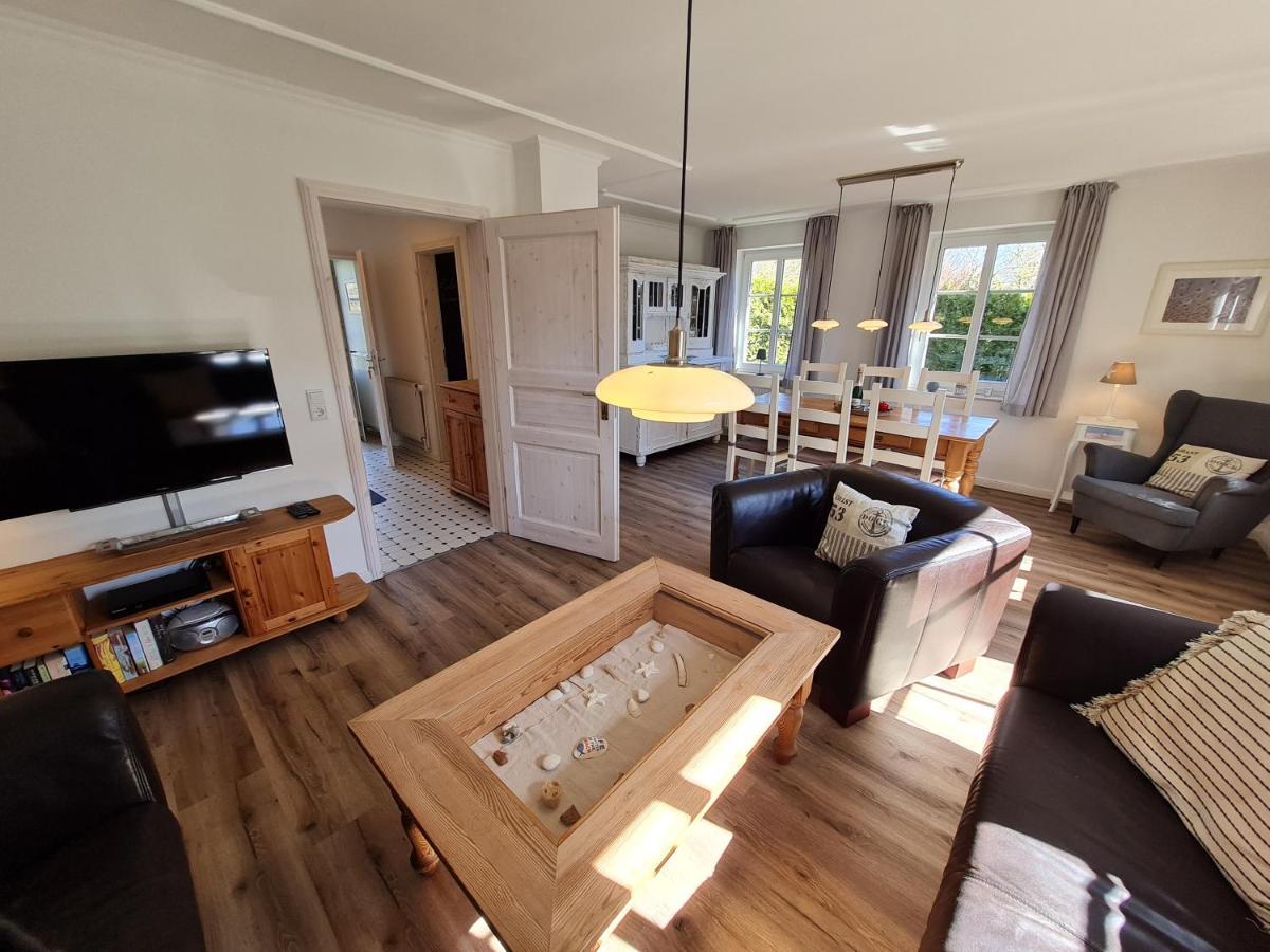 Ferienhaus Ellen, Eg Whg Utersum Bagian luar foto