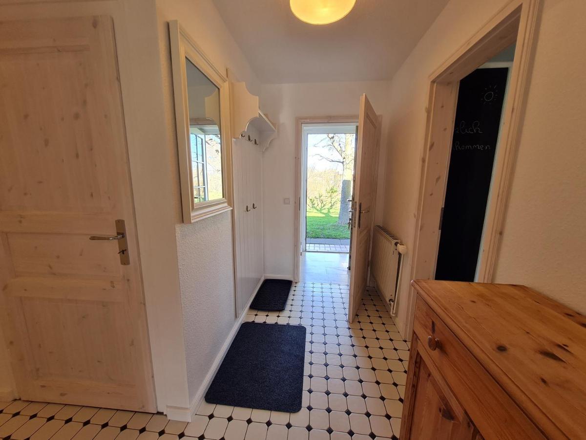 Ferienhaus Ellen, Eg Whg Utersum Bagian luar foto