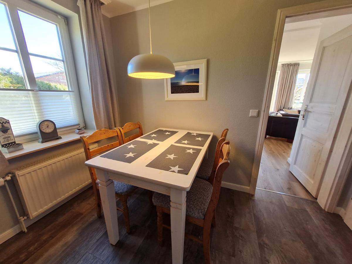 Ferienhaus Ellen, Eg Whg Utersum Bagian luar foto